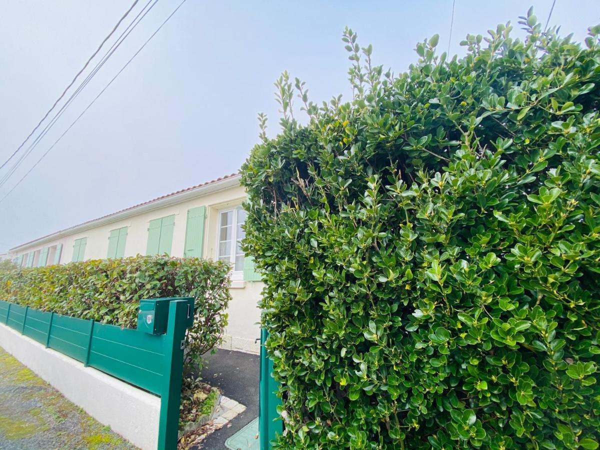 Maison De Campagne Chez Trabou Et Loulou 20 Min De La Rochelle Aigrefeuille-dʼAunis Екстериор снимка